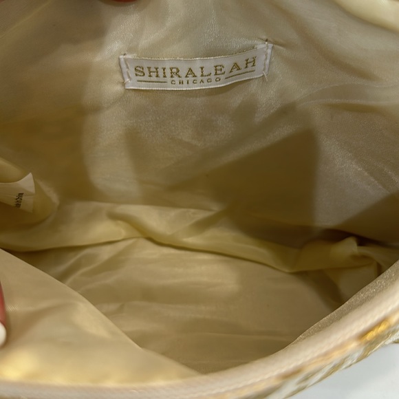 Straw tote Leopard NEW w zippered pouch, cream & gold. Bottom 13 x 8”, 15”high - Picture 2 of 6